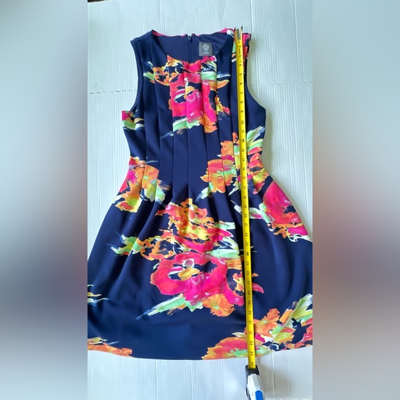 Vince Camuto Floral Dress‎ 8 - Picture 4 of 8